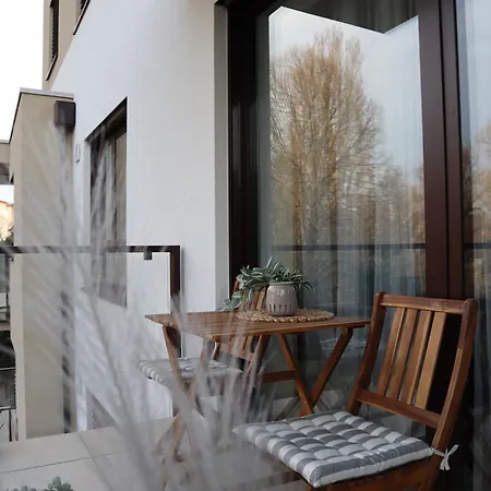 Rezidencia Pri Parku Apartment *